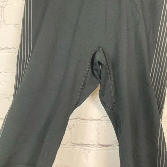 Nike Woman's Skinny Knit tights SZ XS Black 589297-010 Training Yoga Gym - Picture 4 of 9